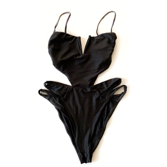 Michael Costello x REVOLVE Kalara One Piece in Black Size S - Picture 4 of 7